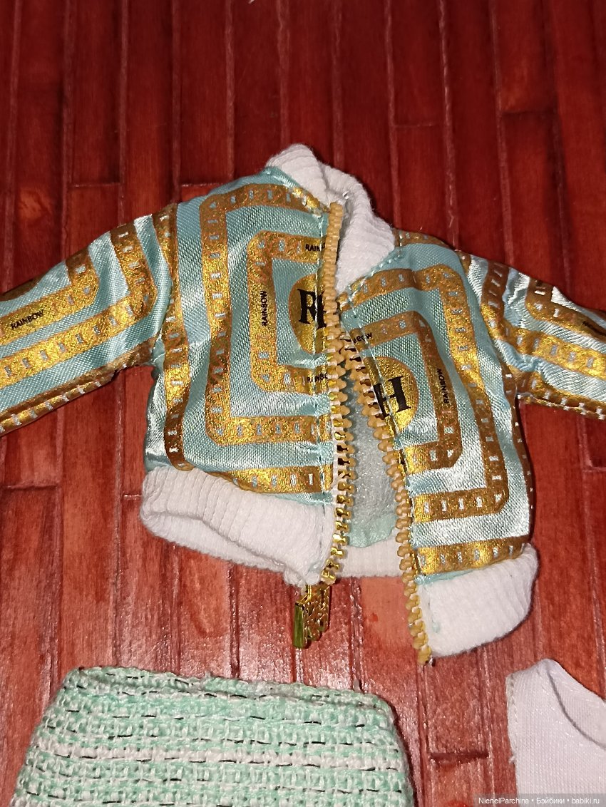 Приехала Дафна Минтон или хвост для русалки | Бэйбики Приехала Дафна Минтон или хвост для русалки