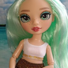 Приехала Дафна Минтон или хвост для русалки.