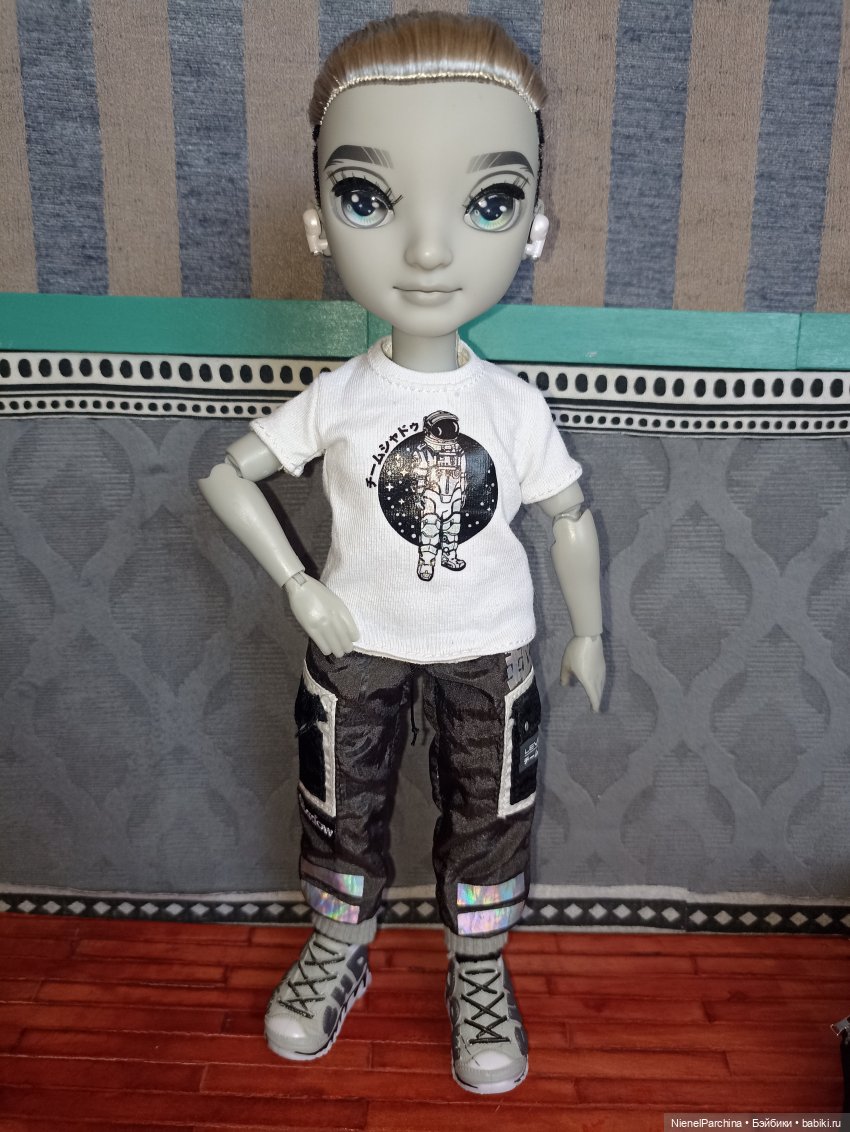 Серебряный Эш | Бэйбики Серебряный Эш — Куклы Rainbow High (Рейнбоу Хай