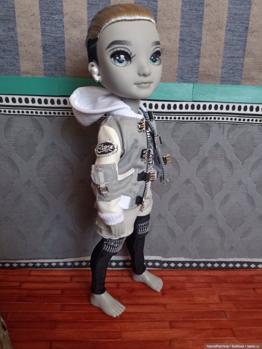 Серебряный Эш | Бэйбики Серебряный Эш — Куклы Rainbow High (Рейнбоу Хай