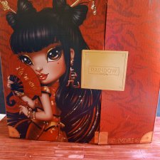 Лили Ченг,радость и непонимание в одном флаконе.