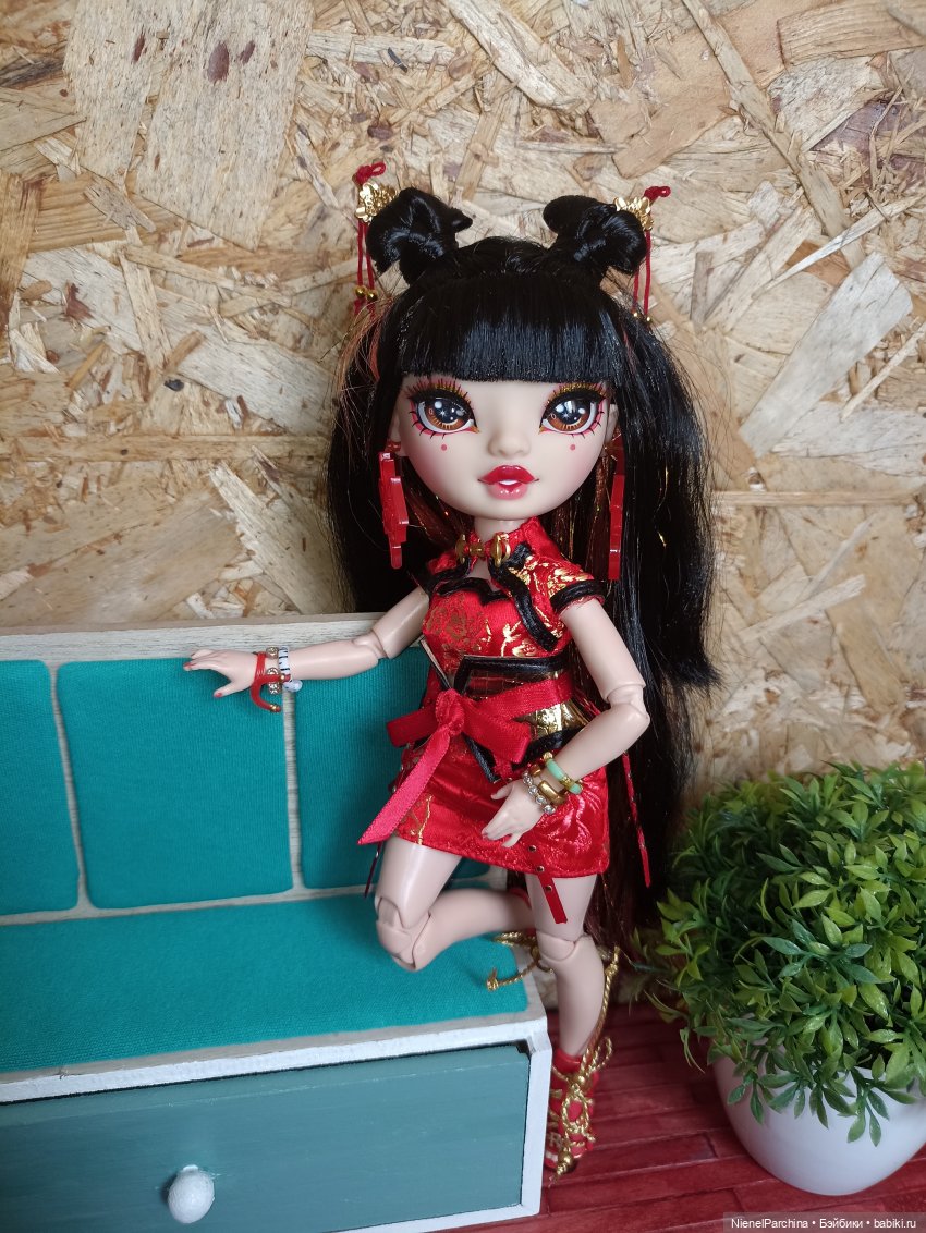 Лили Ченг — Куклы Rainbow High (Рейнбоу Хай