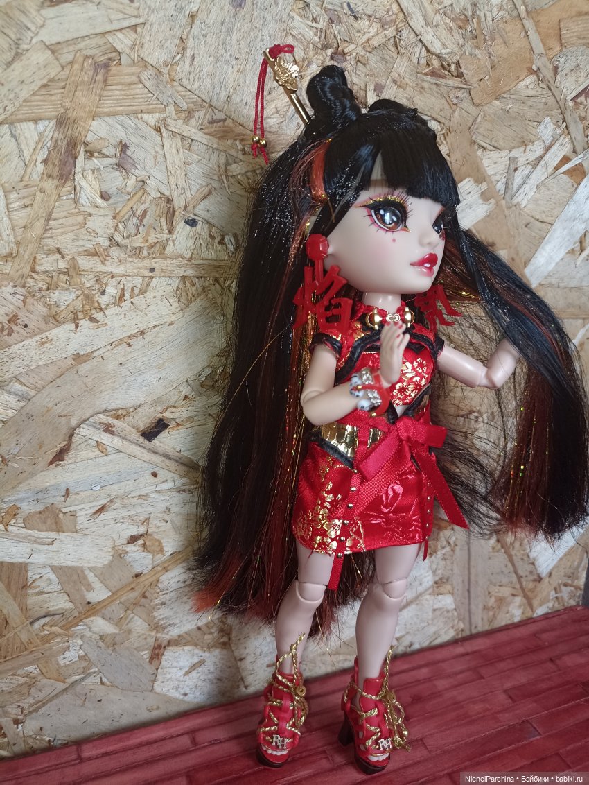 Лили Ченг — Куклы Rainbow High (Рейнбоу Хай