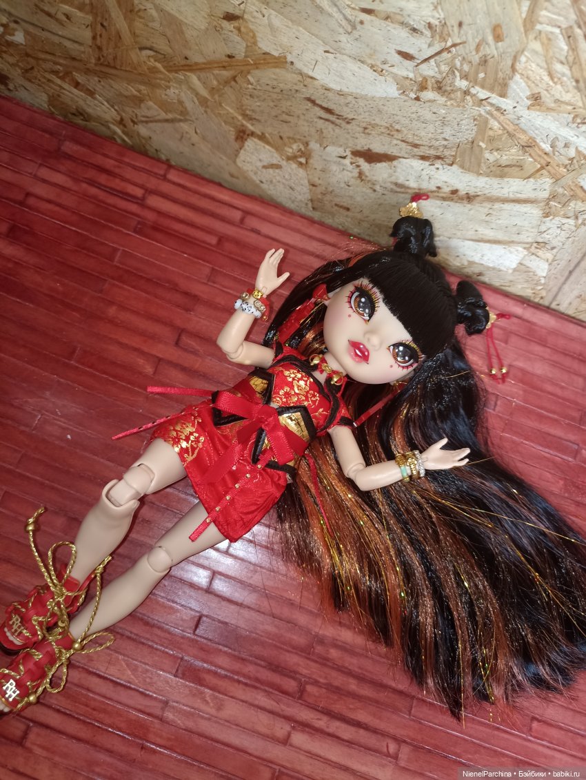 Лили Ченг — Куклы Rainbow High (Рейнбоу Хай