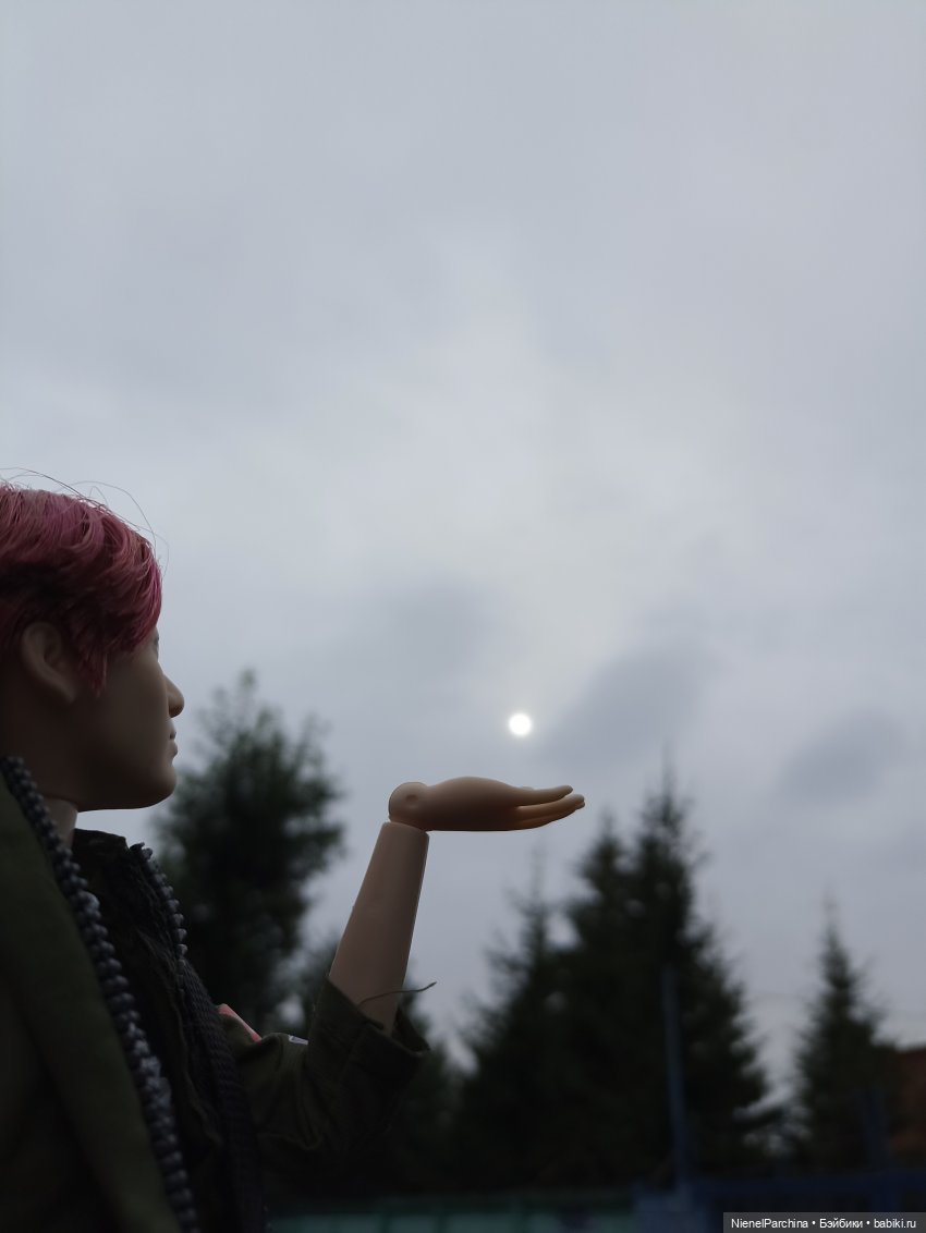 Дебютный клип Джихуна — Куклы и тела Obitsu (Обитсу): 1/6