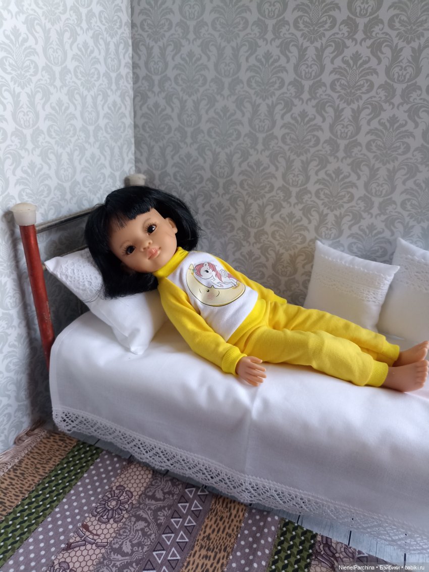 Постель для Ханако от Паола Рейна