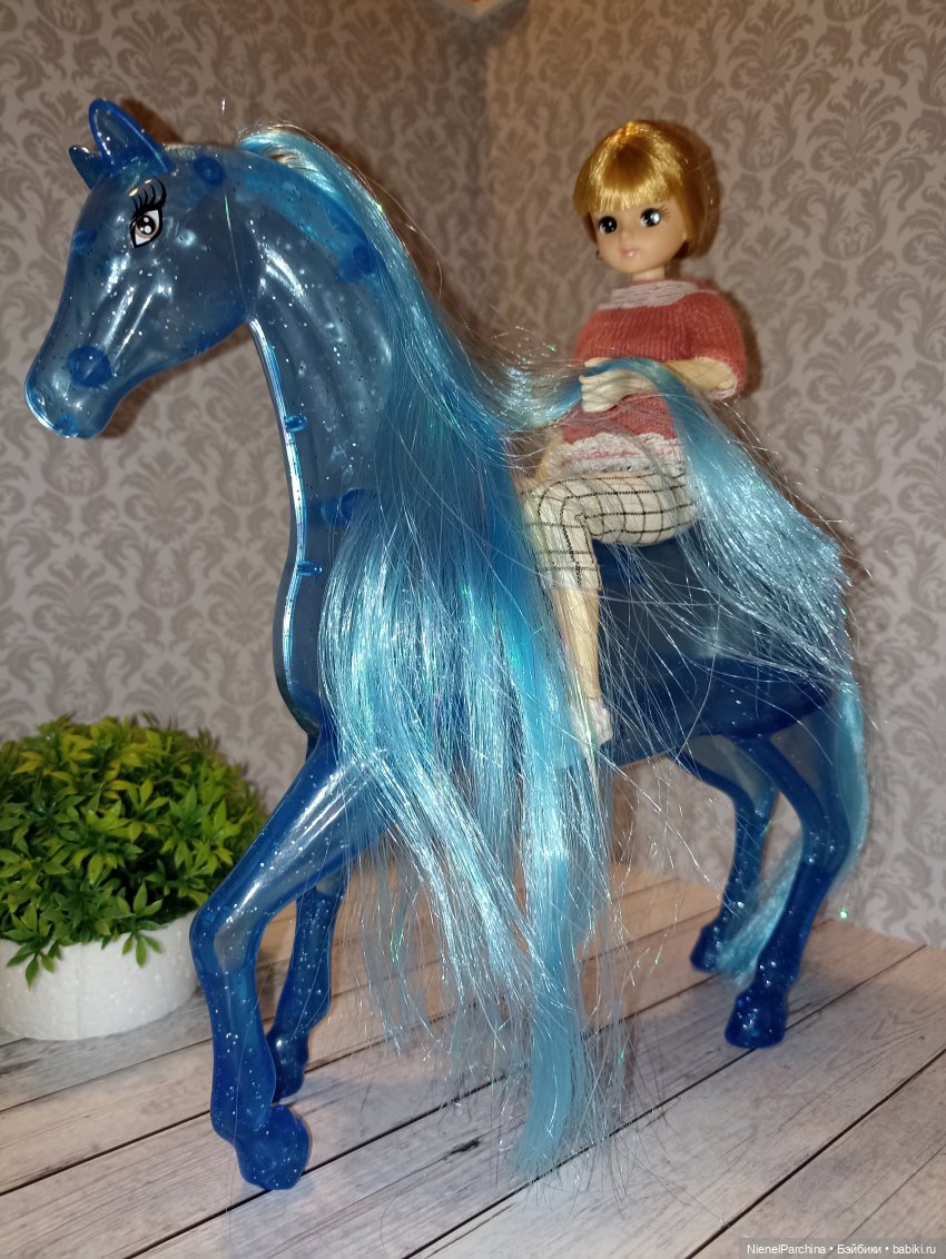 Моя ледяная лошадь набор принцесса София