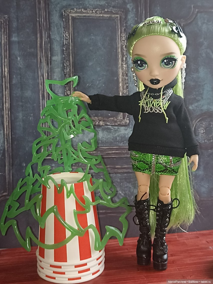 Джейд неоновая готика — Куклы Rainbow High (Рейнбоу Хай