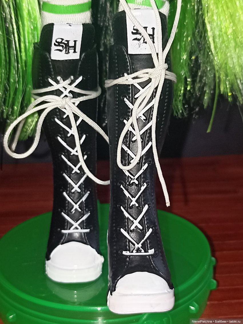 Харли Лаймстоун — Куклы Rainbow High (Рейнбоу Хай