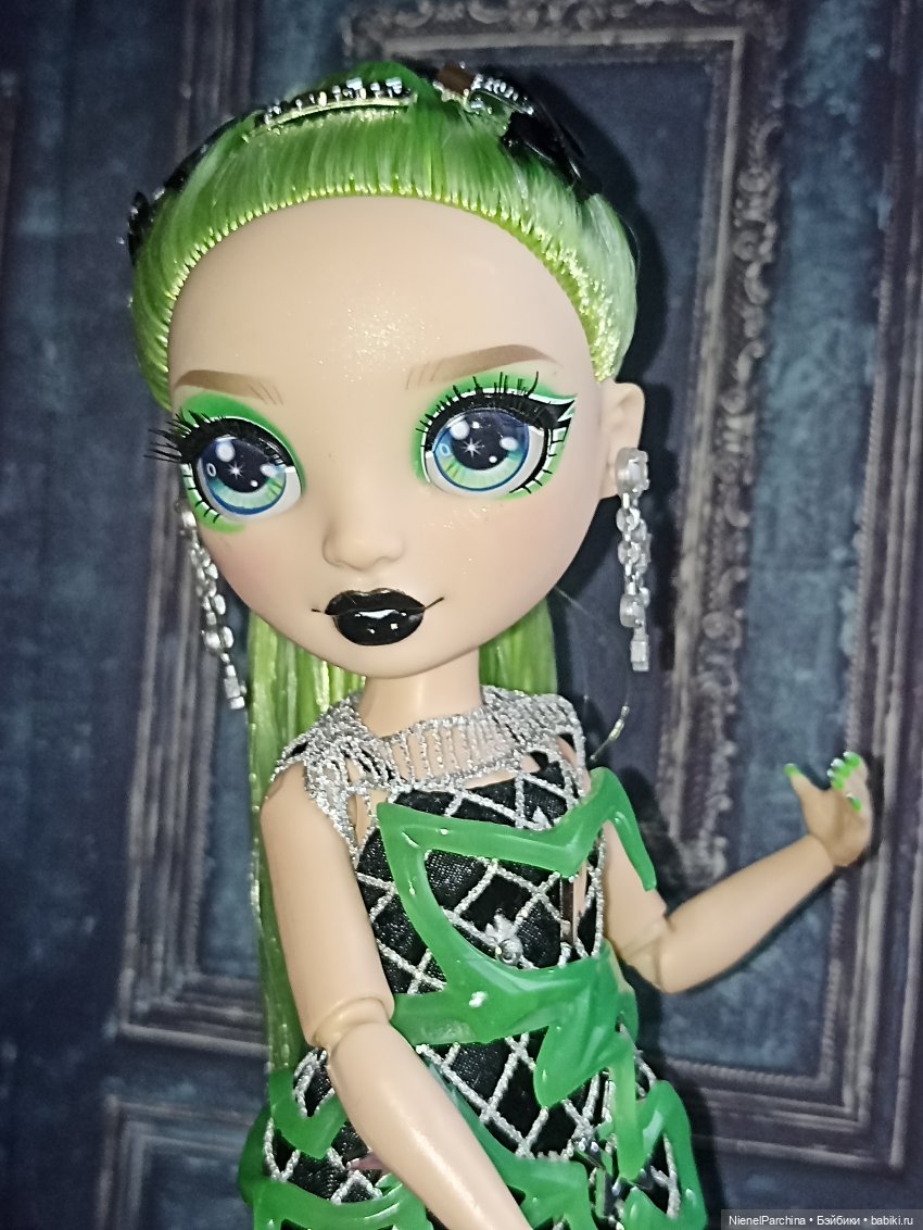 Джейд неоновая готика — Куклы Rainbow High (Рейнбоу Хай