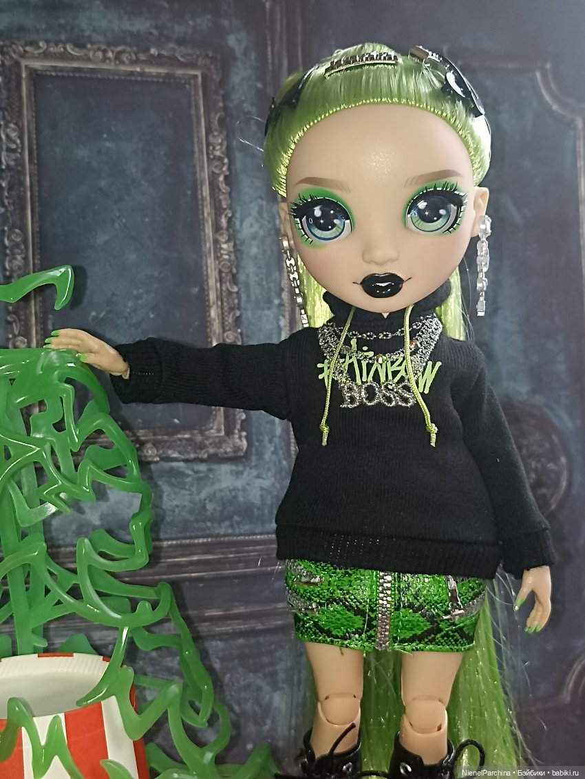 Джейд неоновая готика — Куклы Rainbow High (Рейнбоу Хай