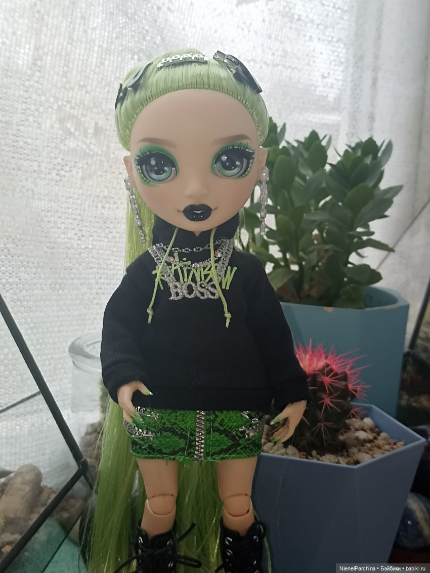 Джейд неоновая готика — Куклы Rainbow High (Рейнбоу Хай