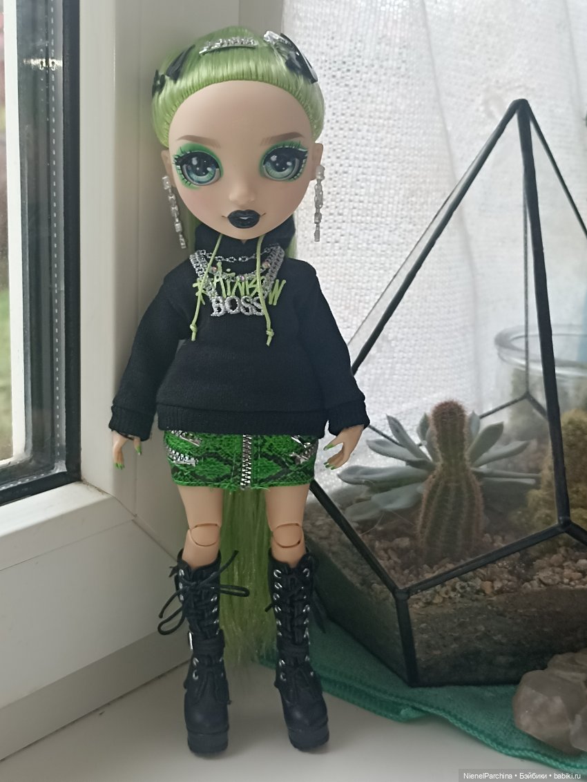 Джейд неоновая готика — Куклы Rainbow High (Рейнбоу Хай
