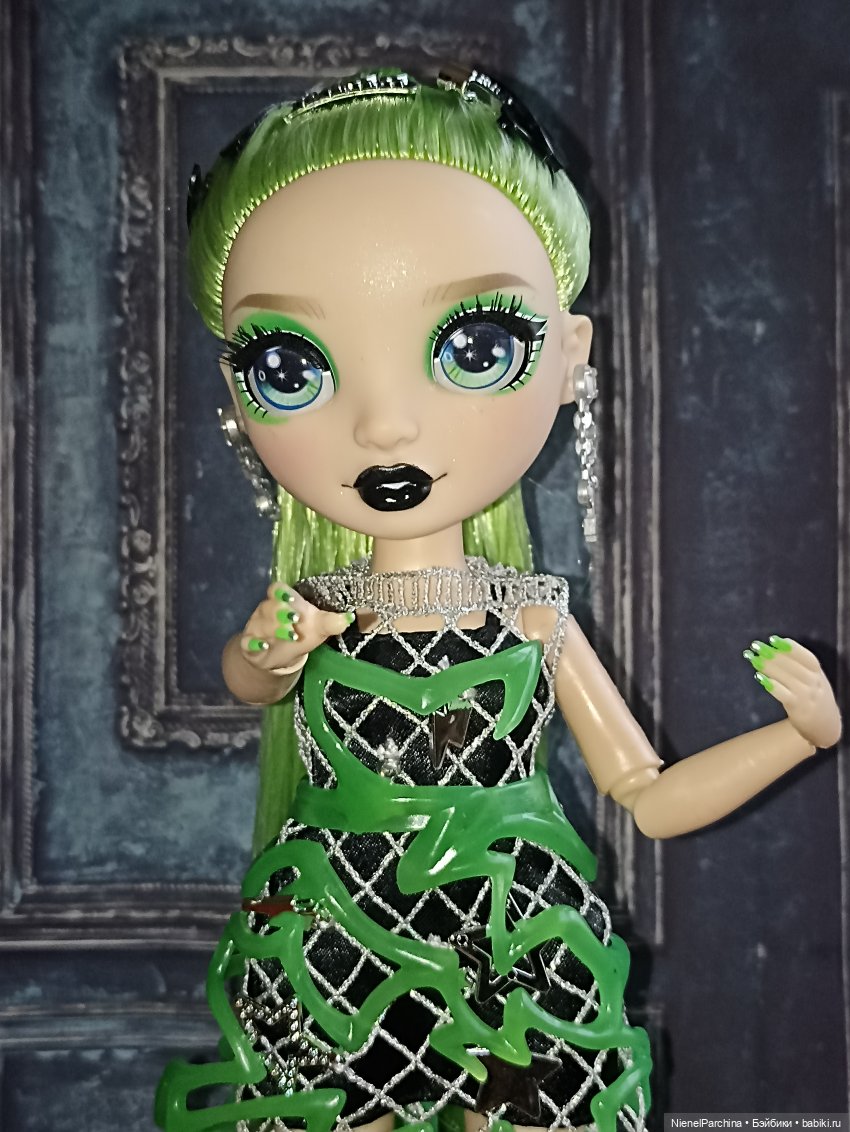 Джейд неоновая готика — Куклы Rainbow High (Рейнбоу Хай