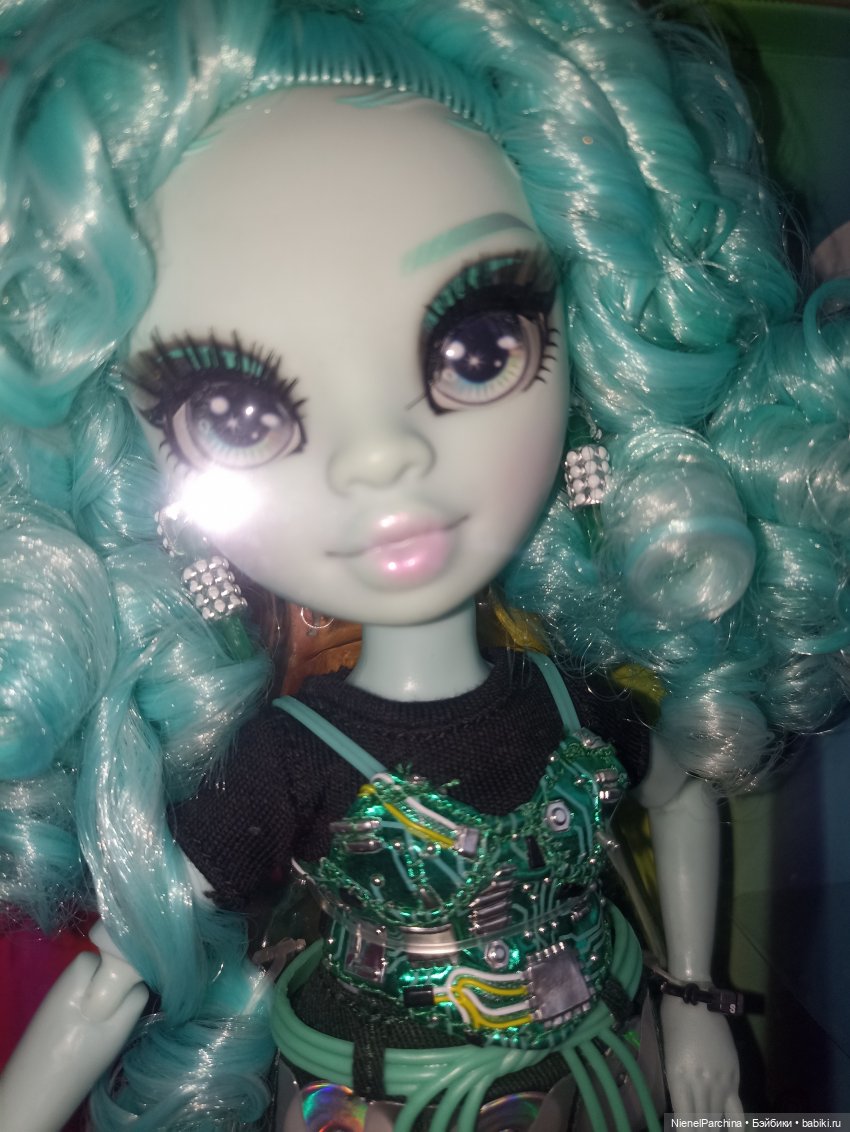 Красотка Берри Скайс или Минусина Гуччифер | Бэйбики Красотка Берри Скайс или Минусина Гуччифер