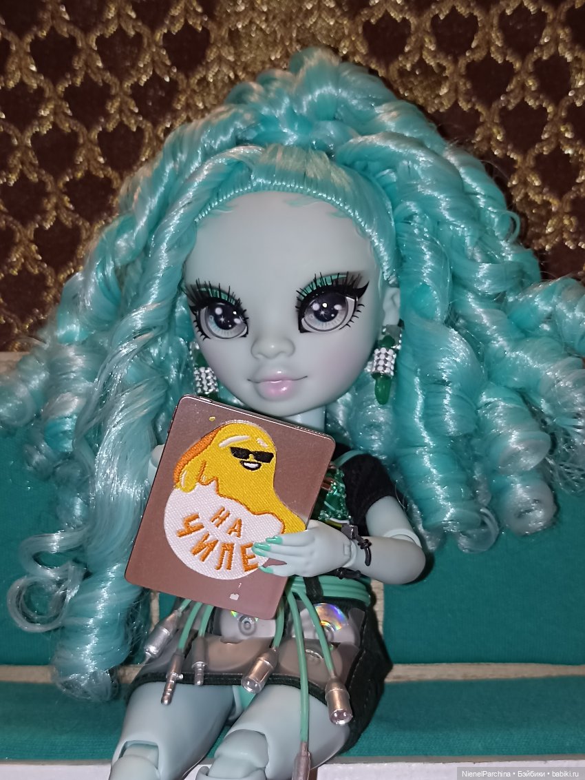 Красотка Берри Скайс или Минусина Гуччифер | Бэйбики Красотка Берри Скайс или Минусина Гуччифер