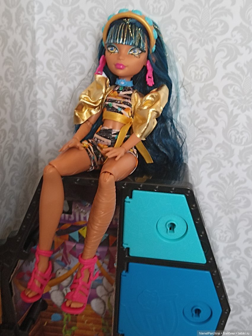 Распаковка Клео Де' Нил — Куклы Monster High и Ever After High: G1