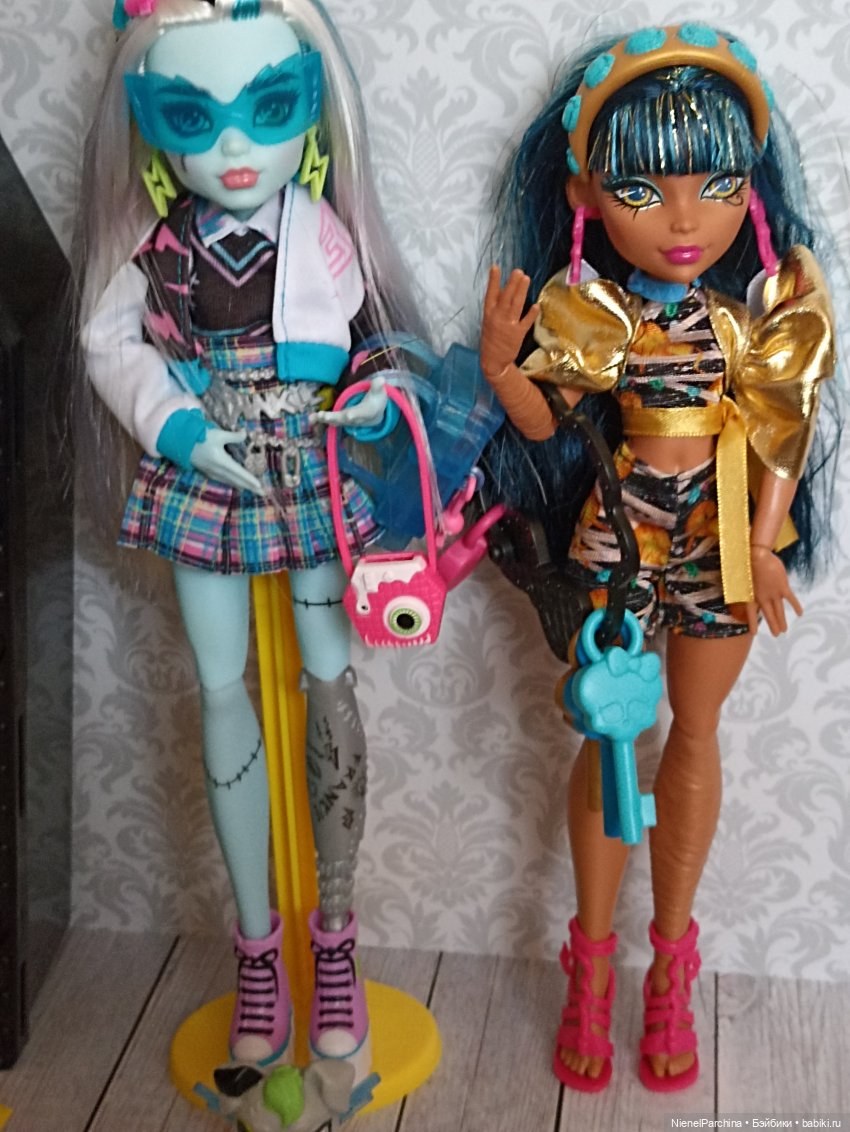 Распаковка Клео Де' Нил — Куклы Monster High и Ever After High: G1