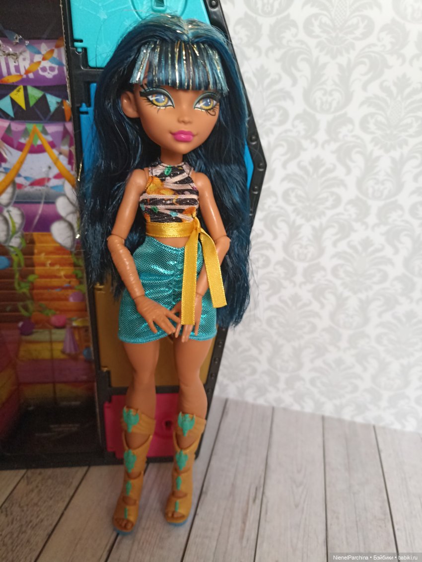 Распаковка Клео Де' Нил — Куклы Monster High и Ever After High: G1 (фото 8)