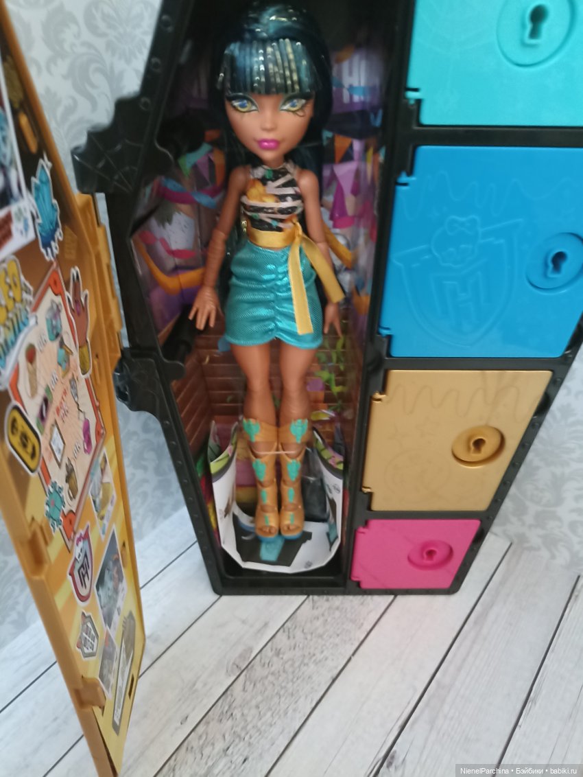 Распаковка Клео Де' Нил — Куклы Monster High и Ever After High: G1 (фото 4)