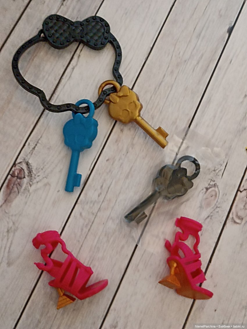 Распаковка Клео Де' Нил — Куклы Monster High и Ever After High: G1