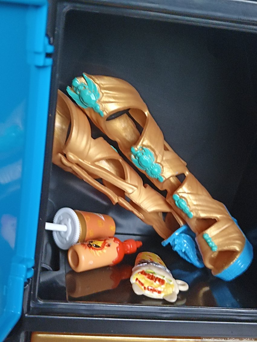 Распаковка Клео Де' Нил — Куклы Monster High и Ever After High: G1