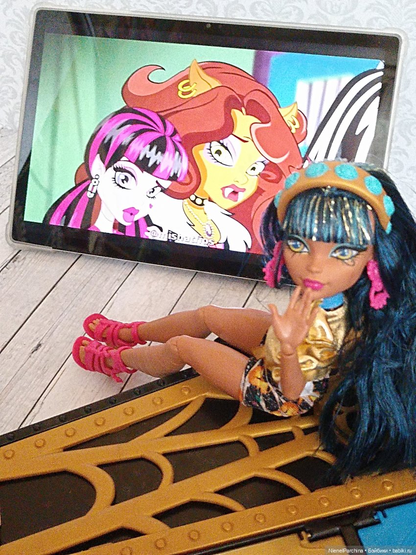 Распаковка Клео Де' Нил — Куклы Monster High и Ever After High: G1