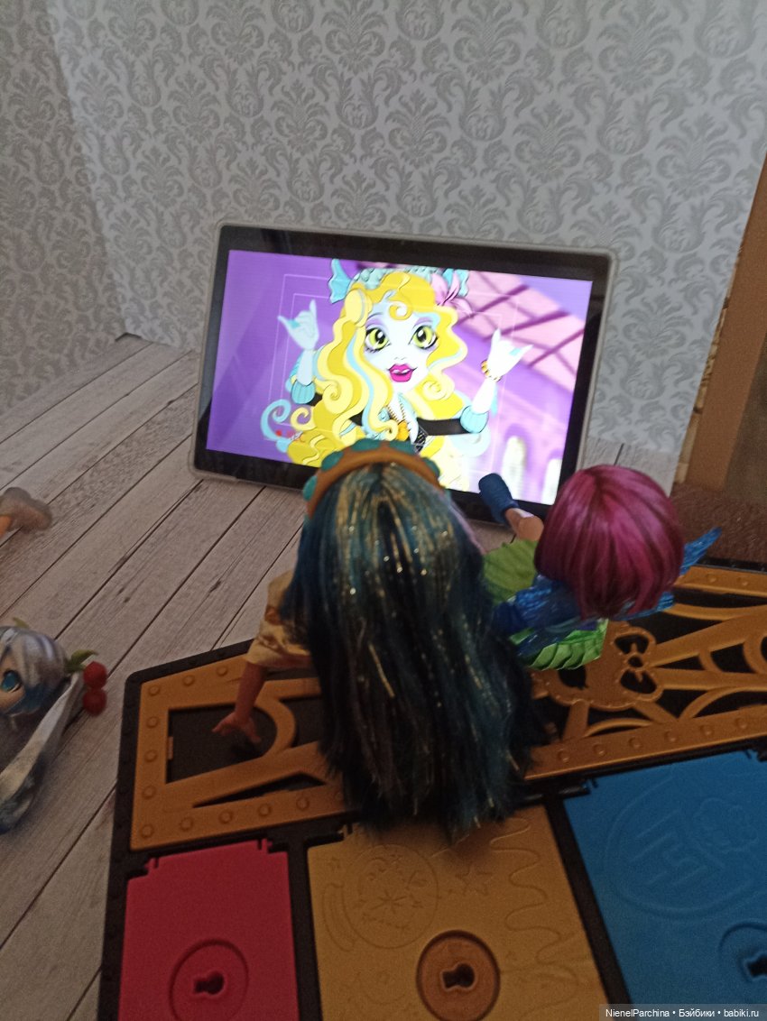 Распаковка Клео Де' Нил — Куклы Monster High и Ever After High: G1