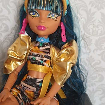 Распаковка Клео Де' Нил