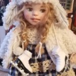 Малышка с коньками.