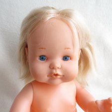Кукла Пупс Famosa Испания 40 см