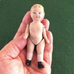 Антикварная куколка . Германия. Фарфор. 11,5 см