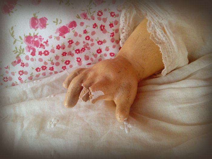 Помогите опознать антикварную куклу (фото 6)