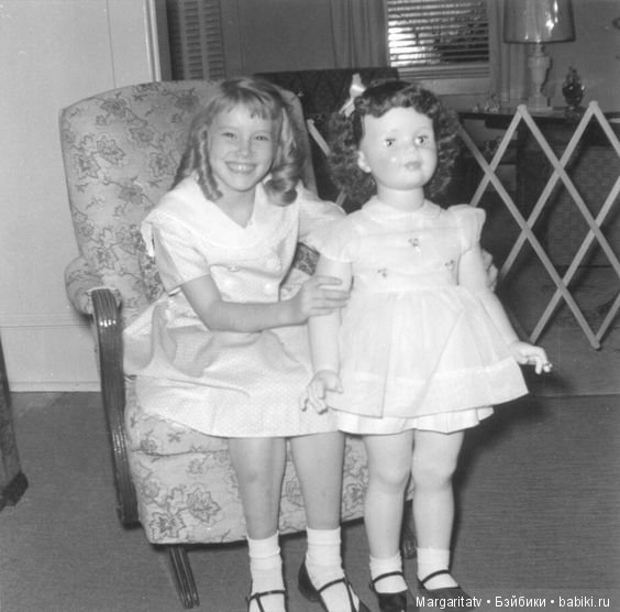 Еще немного репортажа старинных магазинов игрушек и кукол