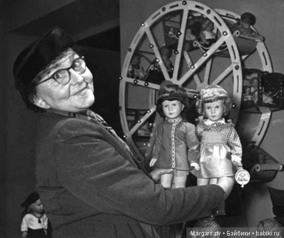 Еще немного репортажа старинных магазинов игрушек и кукол