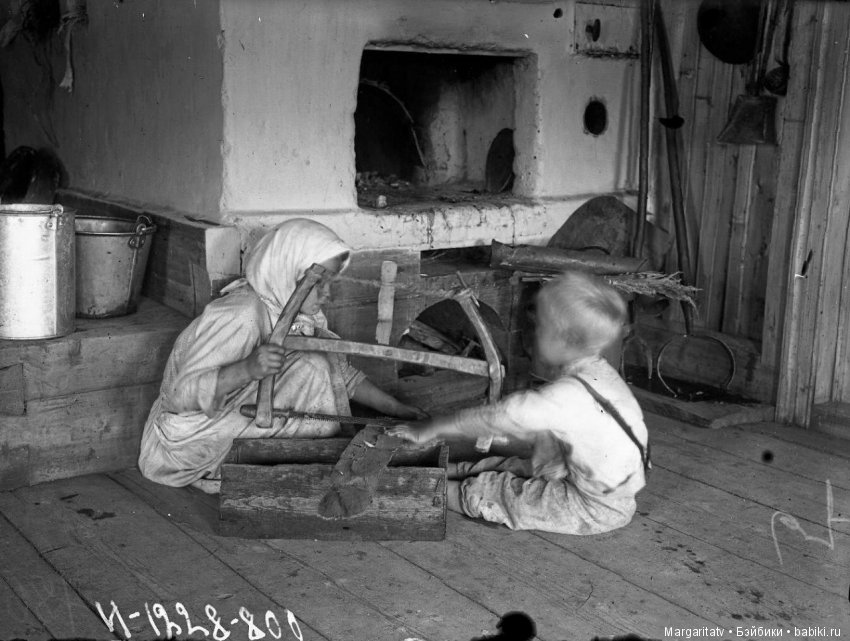 Чем играли крестьянские дети на Руси