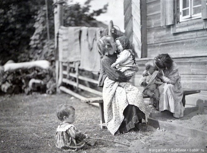 Чем играли крестьянские дети на Руси