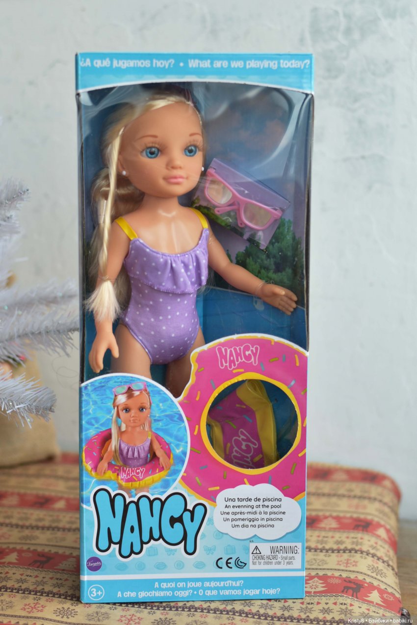 Кукла Нэнси в бассейне. Обзор