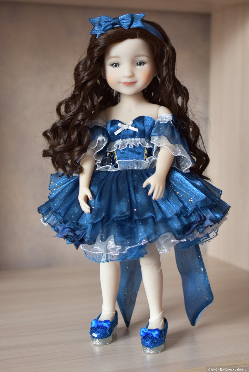 Любимая Сарочка Ruby Red — Куклы Ruby Red (Руби Ред) Fashion Friends: Siblies (фото 2)