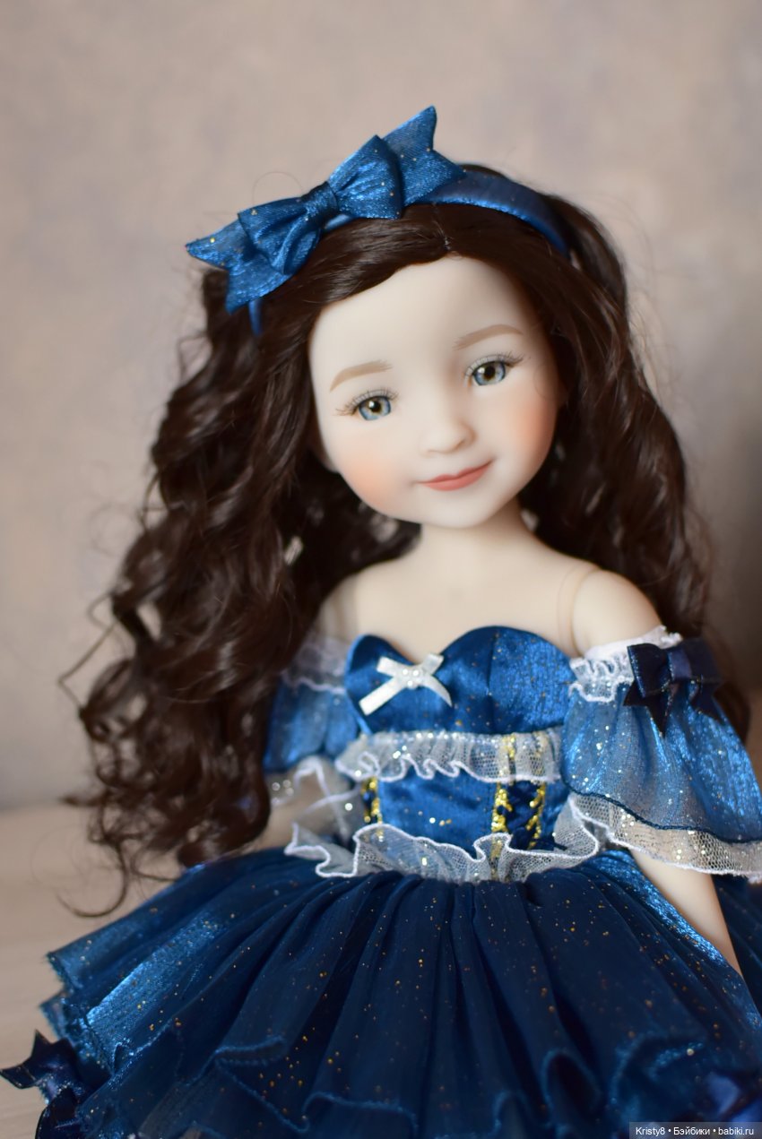 Любимая Сарочка Ruby Red — Куклы Ruby Red (Руби Ред) Fashion Friends: Siblies (фото 5)