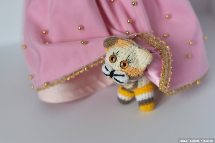 Утончённая, загадочная и чуточку печальная моя Джулия