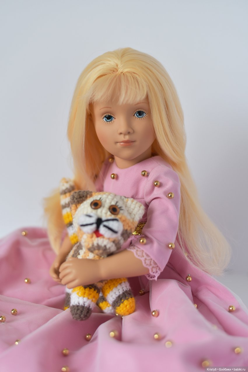 Утончённая, загадочная и чуточку печальная моя Джулия