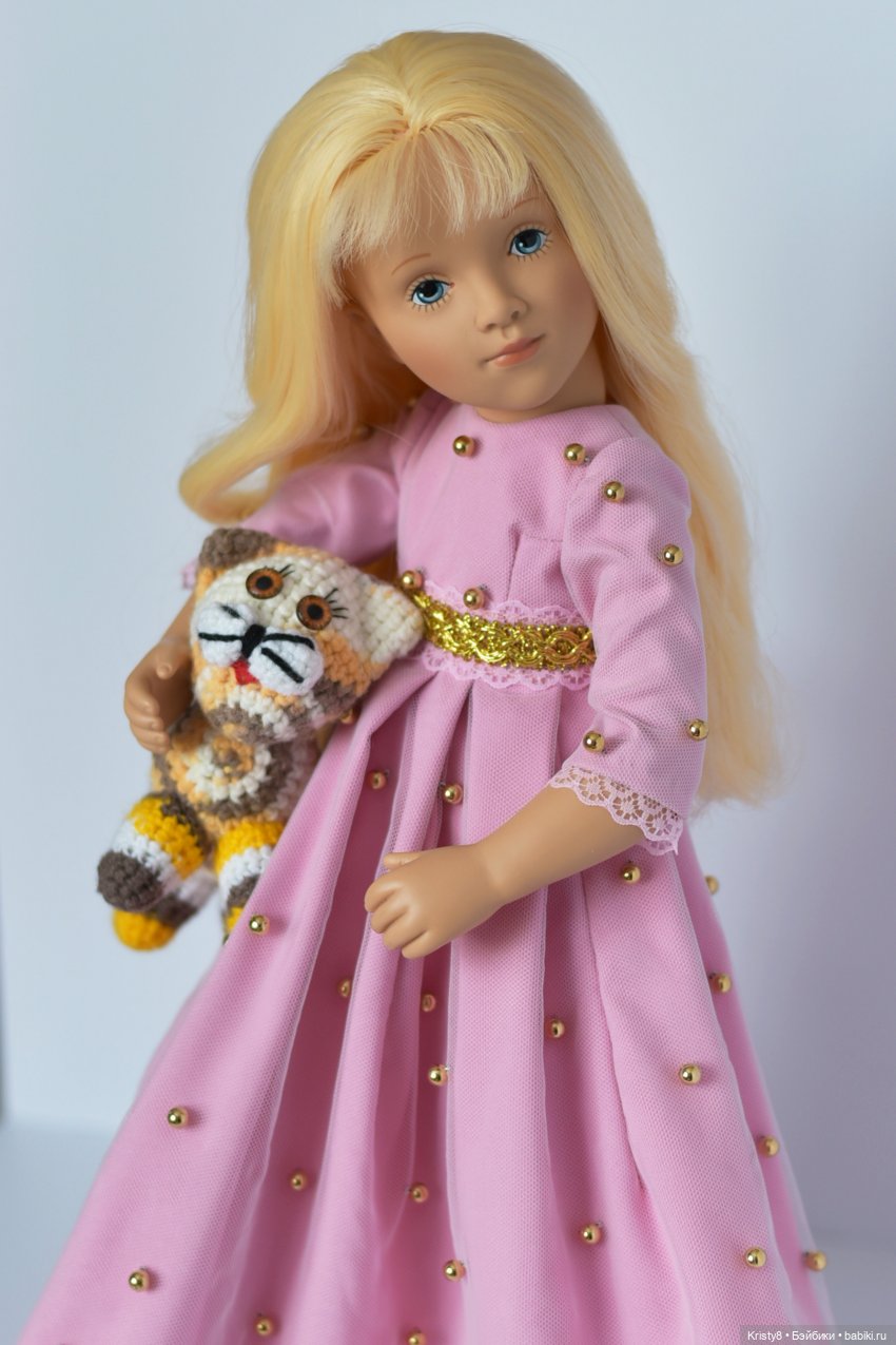 Утончённая, загадочная и чуточку печальная моя Джулия