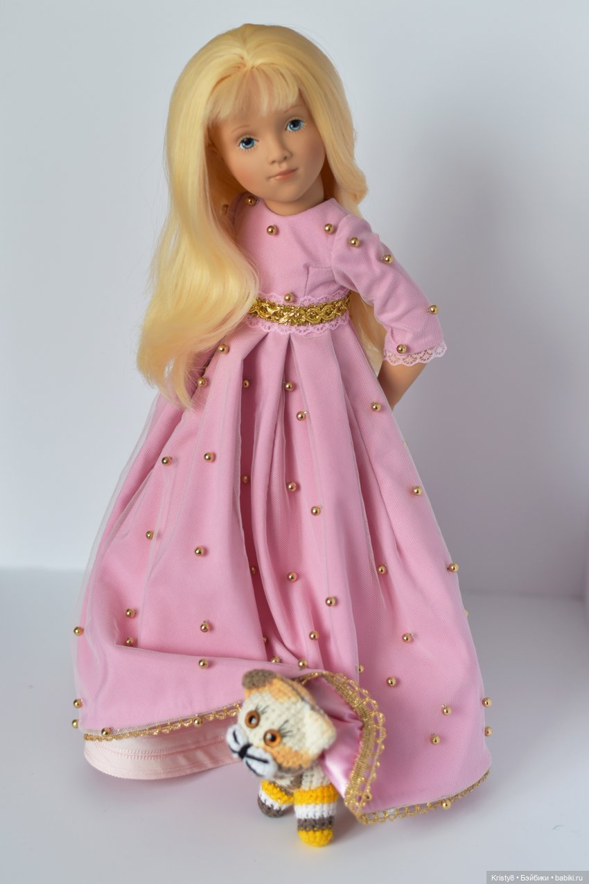 Утончённая, загадочная и чуточку печальная моя Джулия