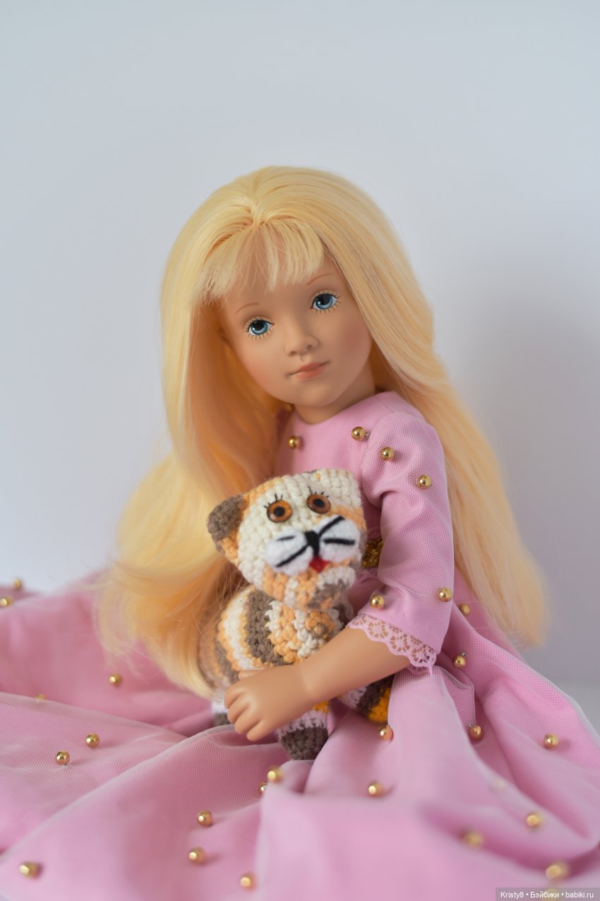 Утончённая, загадочная и чуточку печальная моя Джулия