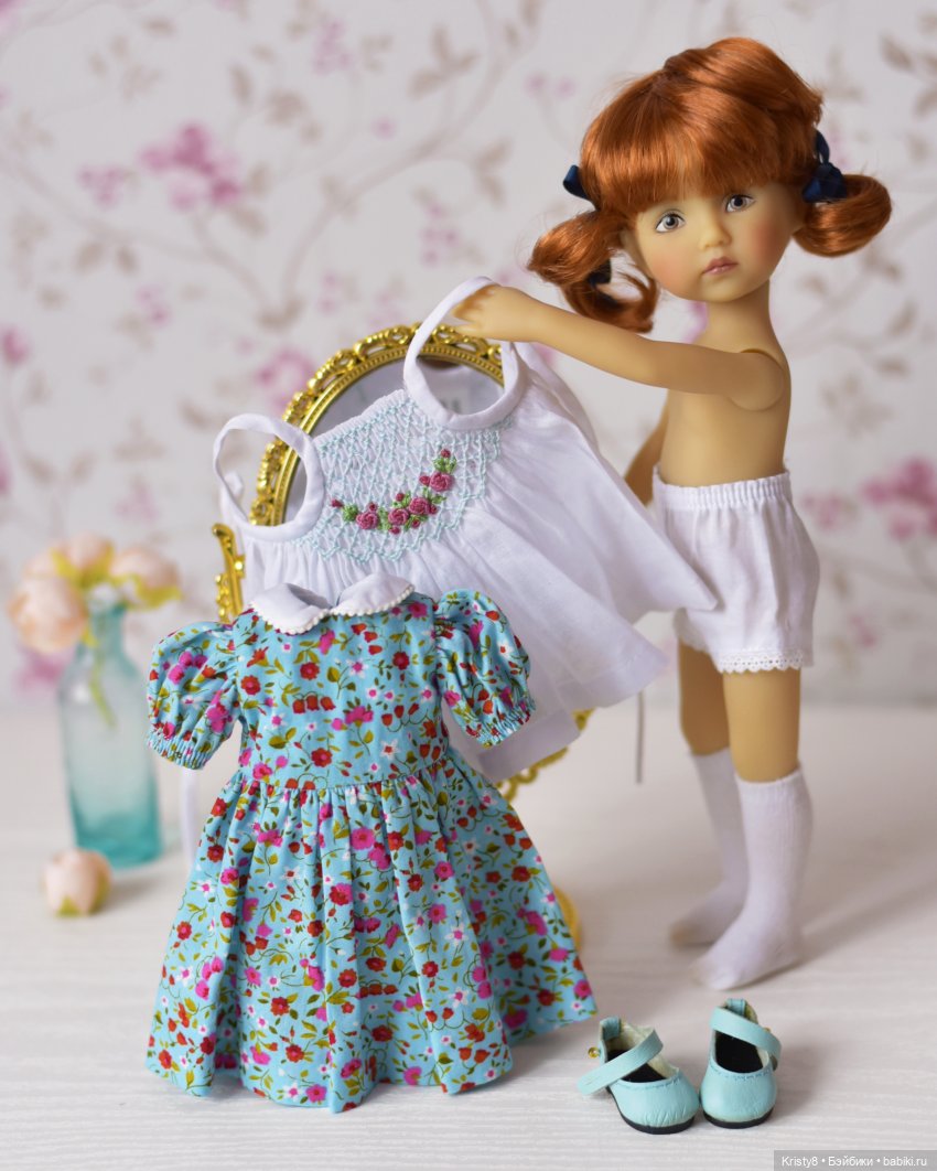 Robin (Monday's Child) Boneka