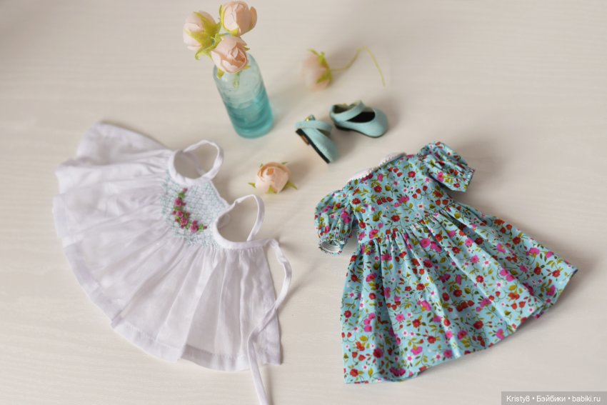 Robin (Monday's Child) Boneka