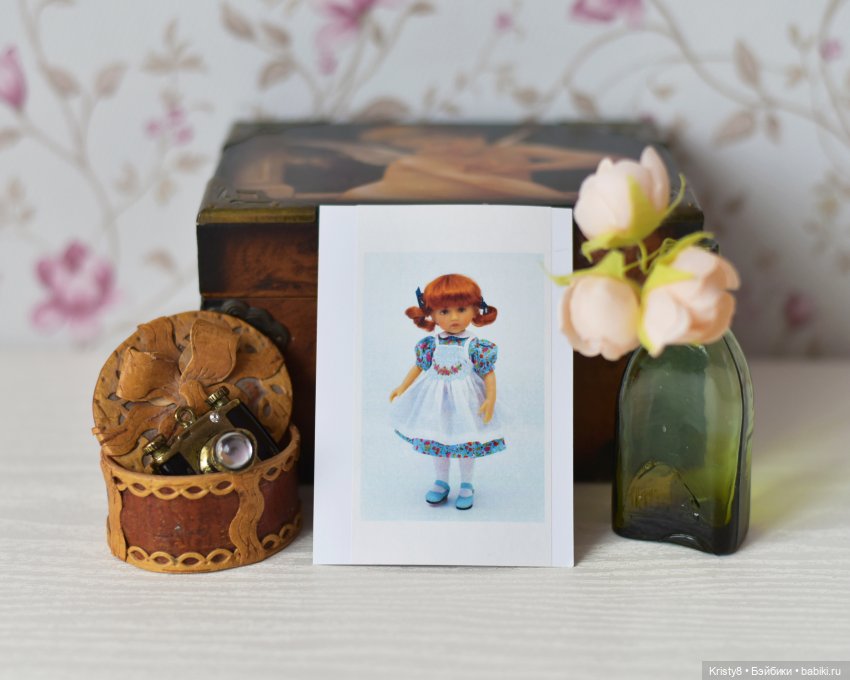 Robin (Monday's Child) Boneka (фото 2)