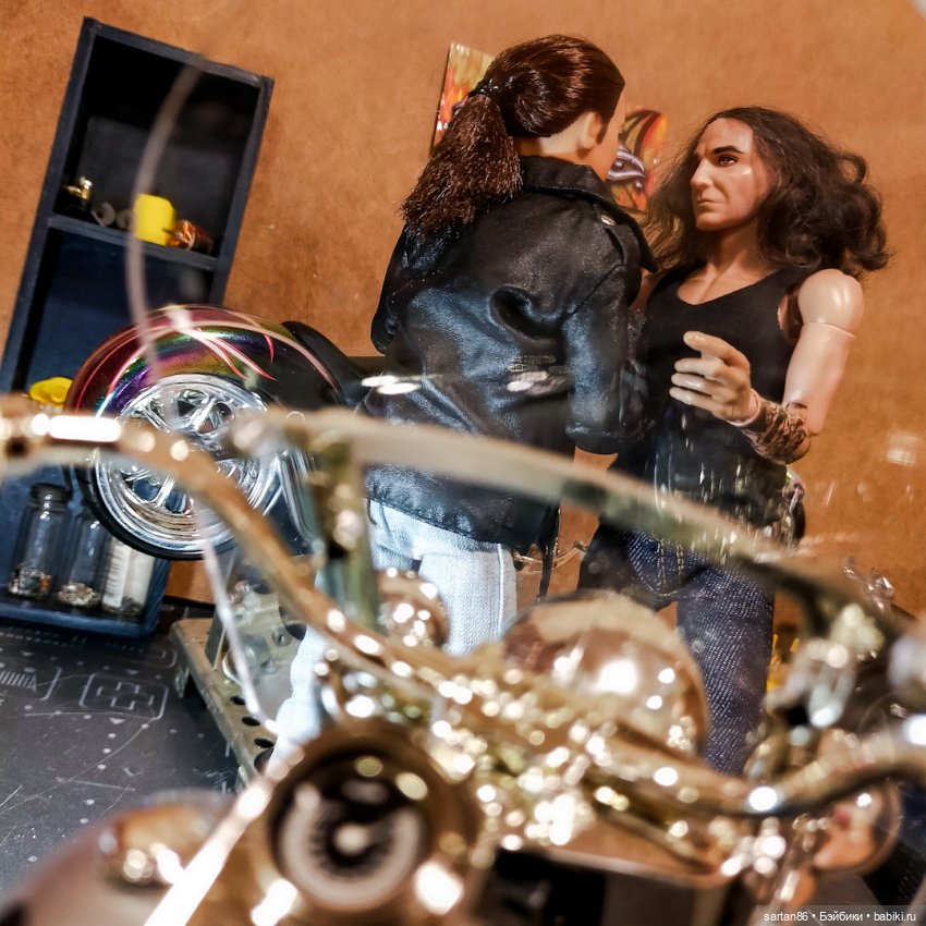 Штормовой перевал. Байкеры в естественной среде обитания (фото 10)