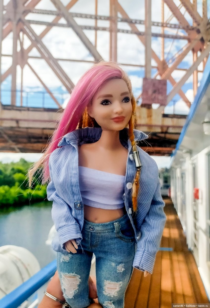 Речной круиз глазами куклы. Канал им. Москвы